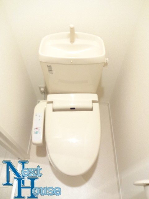 トイレ　別部屋参考写真です