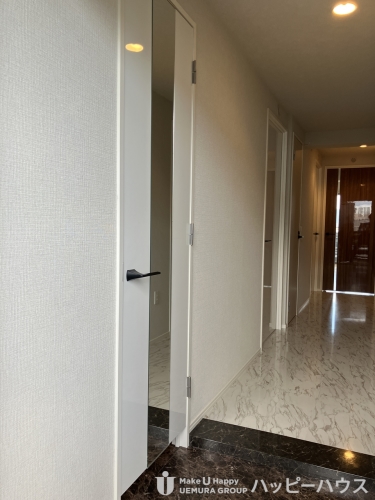 玄関　写真はイメージです。現状を優先とします。