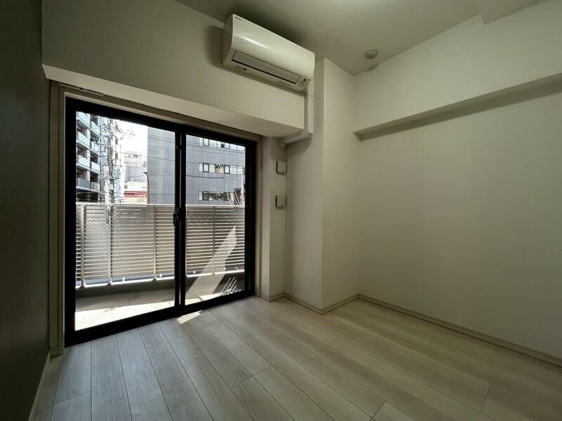 居室・リビング　※別部屋参考写真