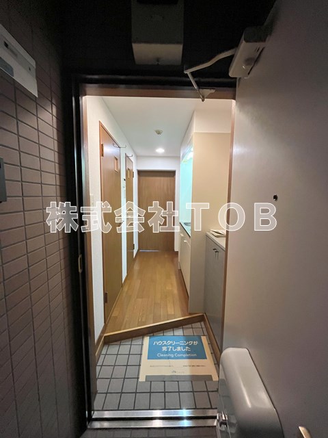 玄関　冷蔵庫置き場※別号室同間取り参考写真