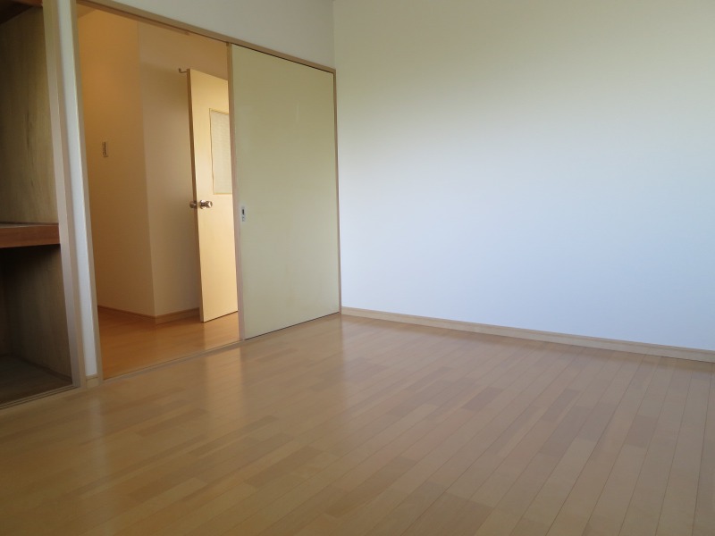 その他部屋・スペース　通路側洋間！