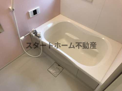 バス・シャワールーム　お風呂です