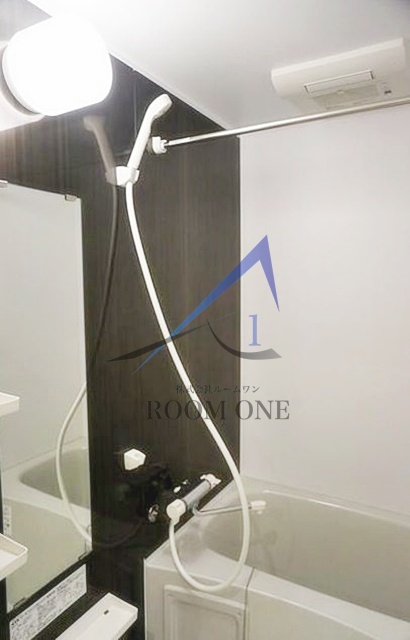 バス・シャワールーム　お風呂です。