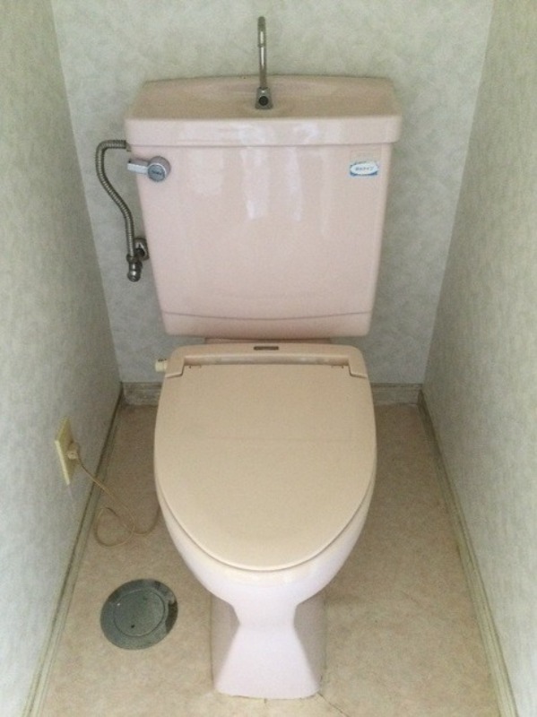 トイレ　図面と現状に相違がある場合には現状を優先