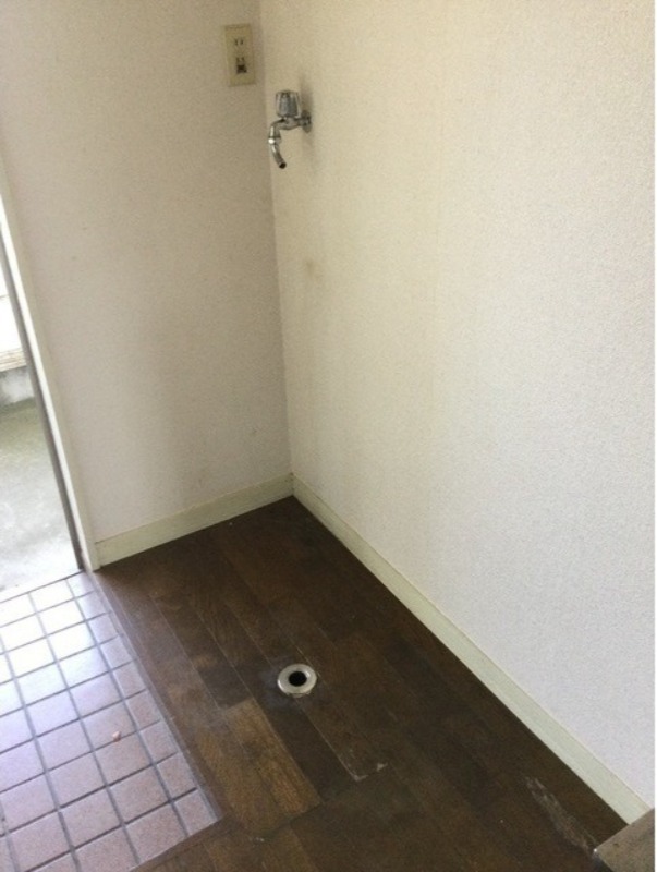 玄関　図面と現状に相違がある場合には現状を優先