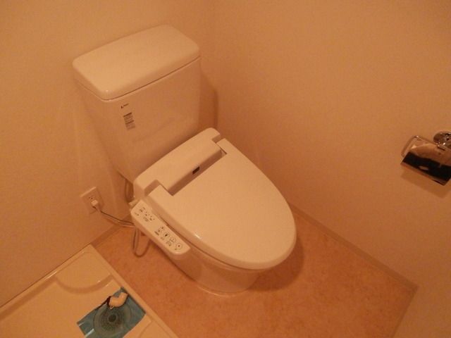 トイレ　★シャワートイレ★