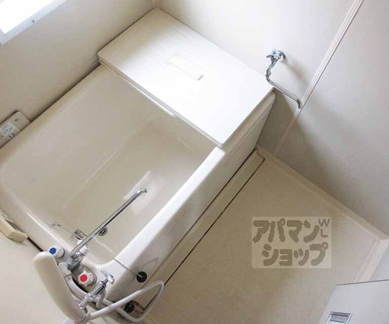 バス・シャワールーム　清潔感のあるバスルームです！