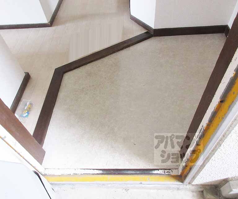 玄関　広々とした玄関です！