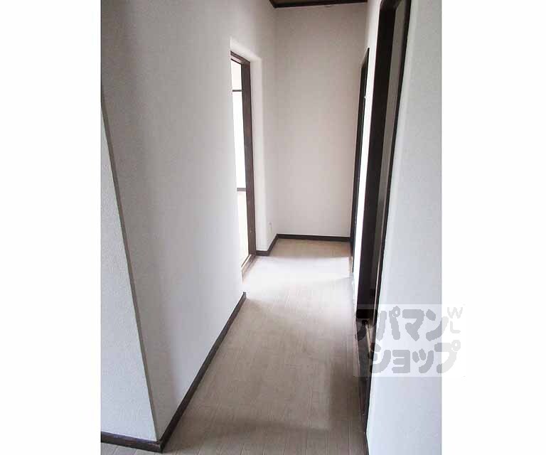 その他部屋・スペース　廊下も広々としています！