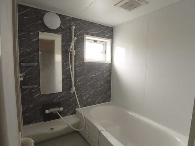 バス・シャワールーム　バス※別号室のお写真です。