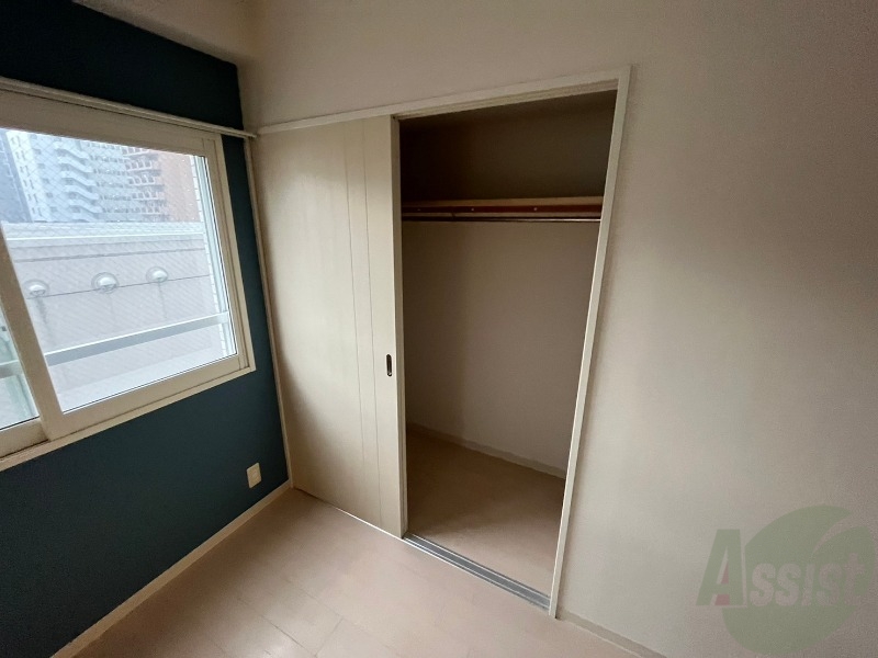 収納　洋室にはクローゼットがあるのですっきり片付きそうです。