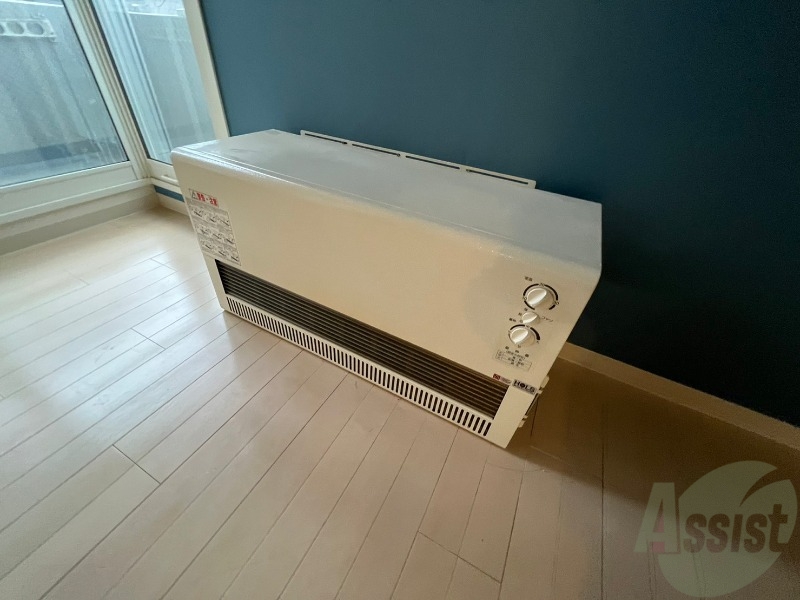 その他設備　電気暖房です。冬場の寒い日でも安心ですね～