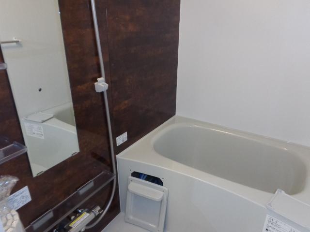 バス・シャワールーム　バス（イメージ）