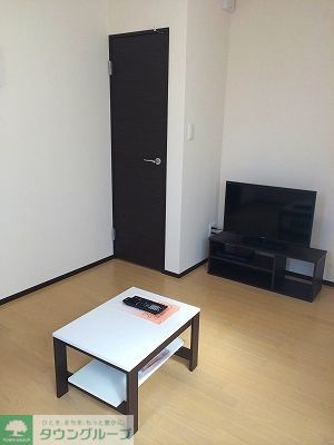 居室・リビング　玄関