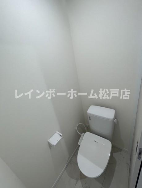 トイレ　清潔感のあるトイレです
