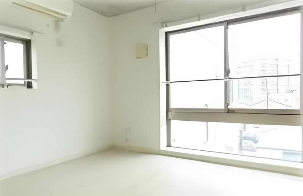 居室・リビング　☆明るい洋室☆