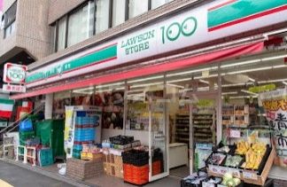 コンビニ　ローソンストア100 新宿早稲田通店（コンビニ）まで185m