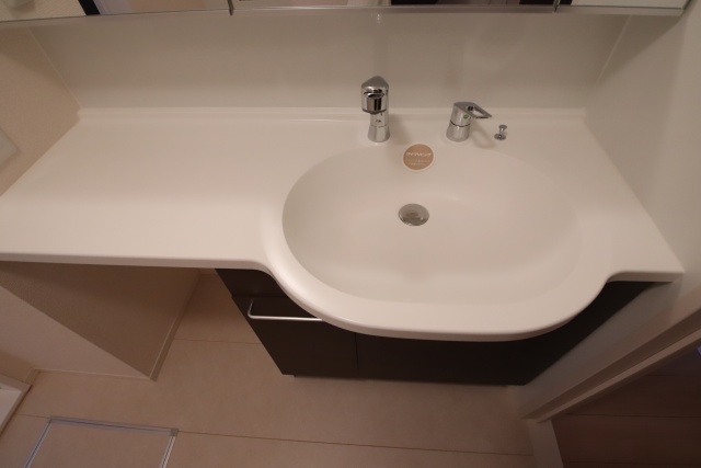 洗面設備　同タイプ別室の参考写真です。※現況優先