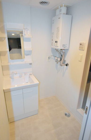 洗面設備　シャンプードレッサーです☆