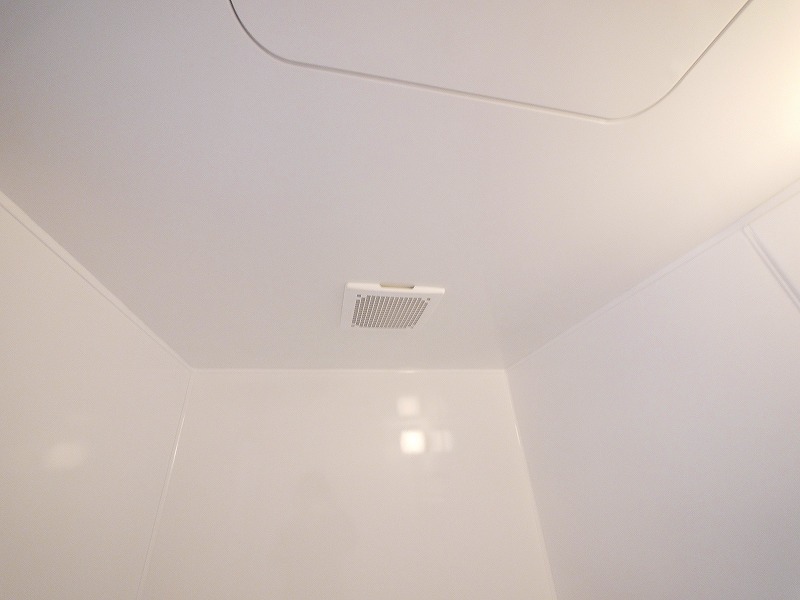 バス・シャワールーム　お風呂で日々の疲れを落としましょう