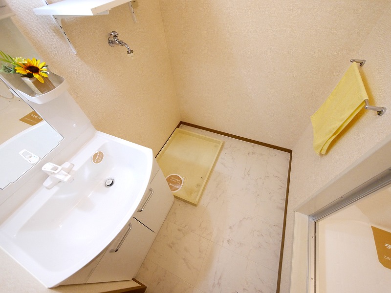 洗面設備　使いやすい洗面所です