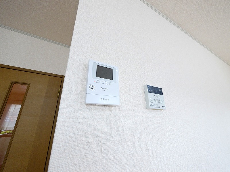 セキュリティ　モニター付きインターホーン