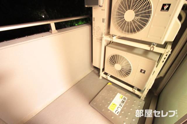 バルコニー　広く使えるバルコニー