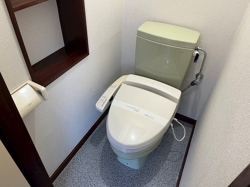 トイレ　別部屋参考