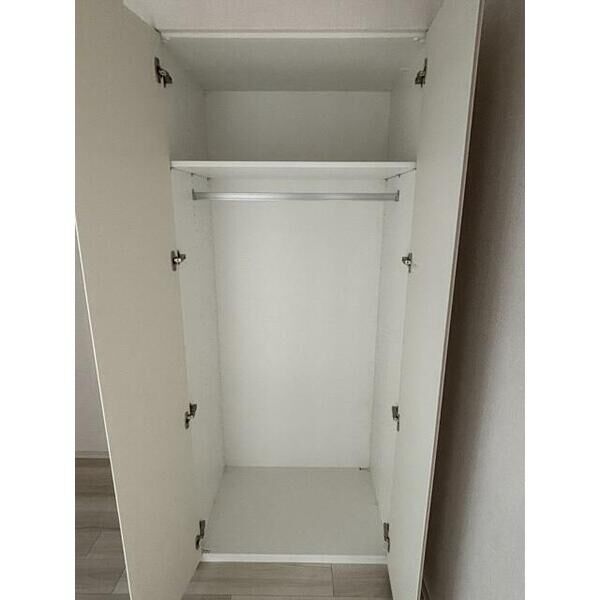 収納　クローゼット