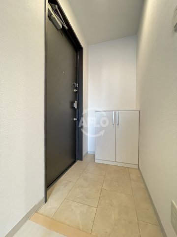 玄関　ルクレ西長堀　玄関