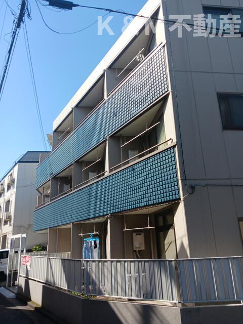 バルコニー　落ち着いた時間を過ごせるバルコニーです