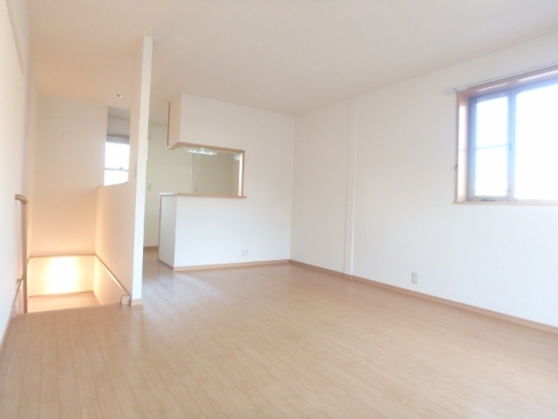 居室・リビング　図面と現状に相違がある場合には現状を優先