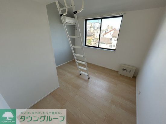 居室・リビング　お問合せはタウンハウジングまで！※現地待合わせ相談可能