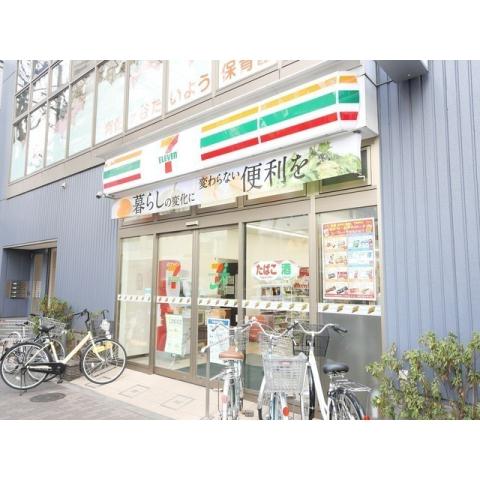 その他　セブンイレブン（その他）まで220m