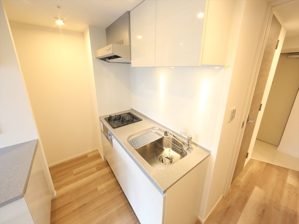 キッチン　システムキッチン（ガス2口グリル付）