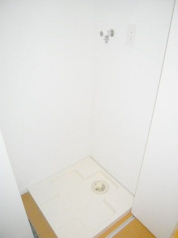 洗面設備　洗濯機置場