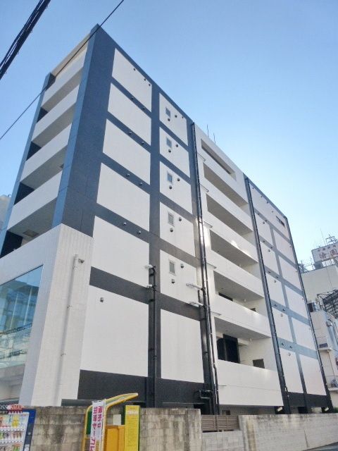 建物外観　★日当たり良好でオシャレな外観です★