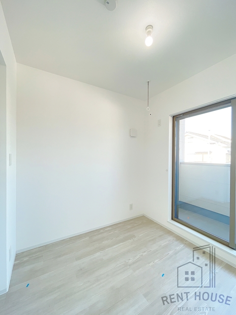 その他　同仕様写真です。