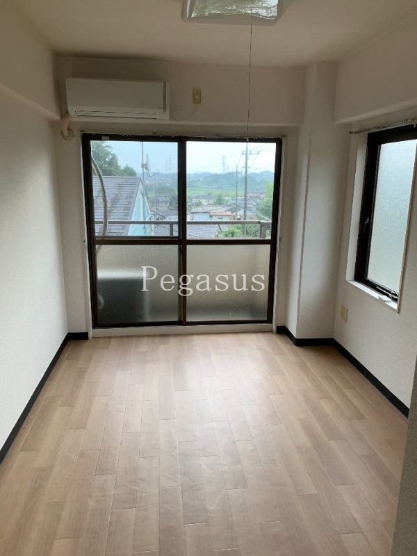 居室・リビング　角部屋・２面窓有・眺望良し