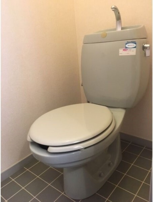 トイレ　図面と現状に相違がある場合には現状を優先