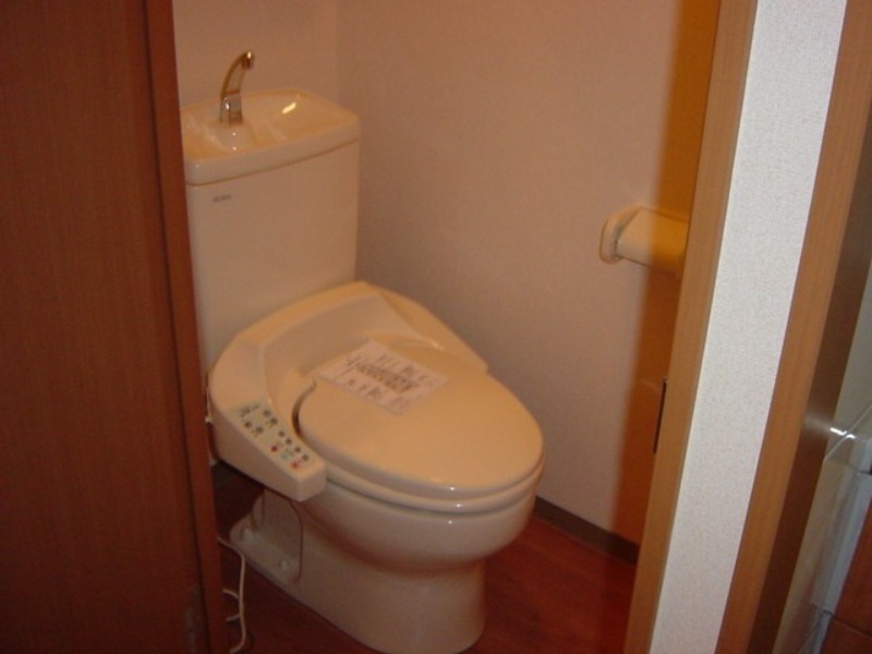 トイレ　図面と現状に相違がある場合には現状を優先