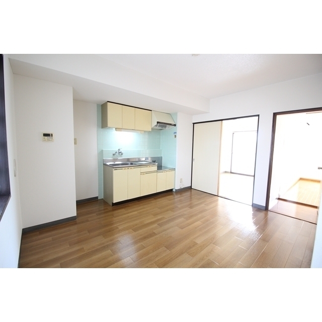 キッチン　１０５号室の写真となります