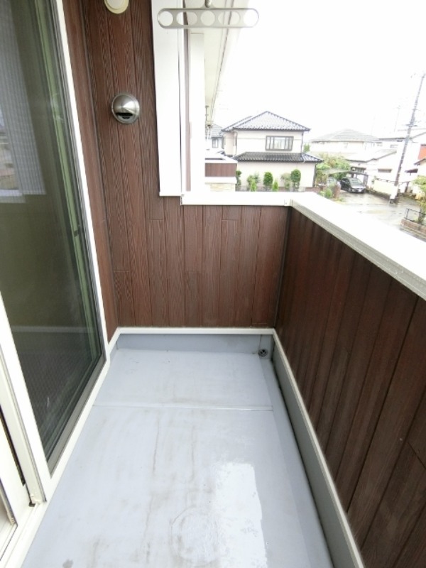 バルコニー　図面と現状に相違がある場合には現状を優先