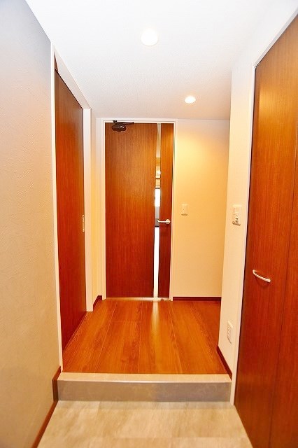 玄関　★来客者からのプライバシーを守る玄関ホール★