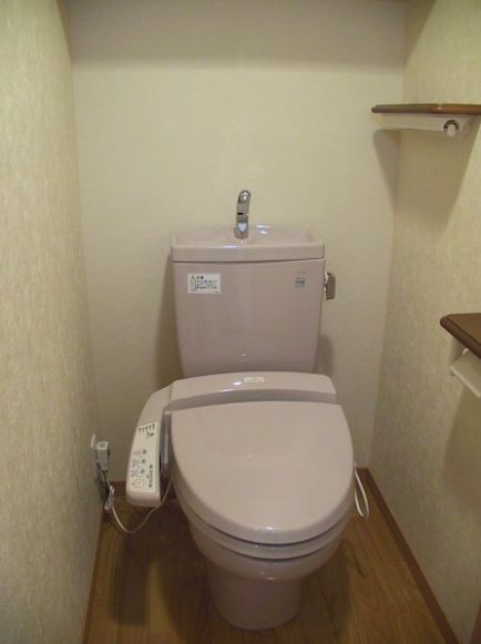 トイレ　トイレ