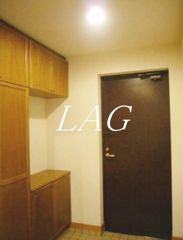 玄関　玄関です。