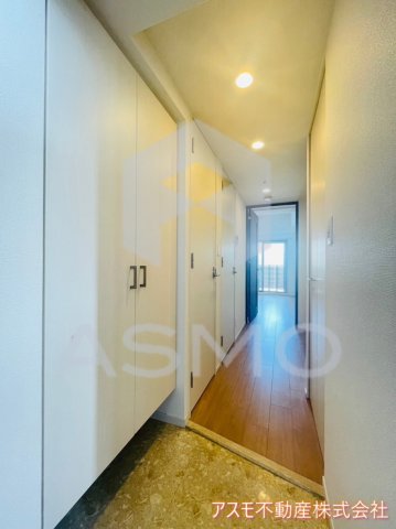 玄関　同マンション別部屋参考写真