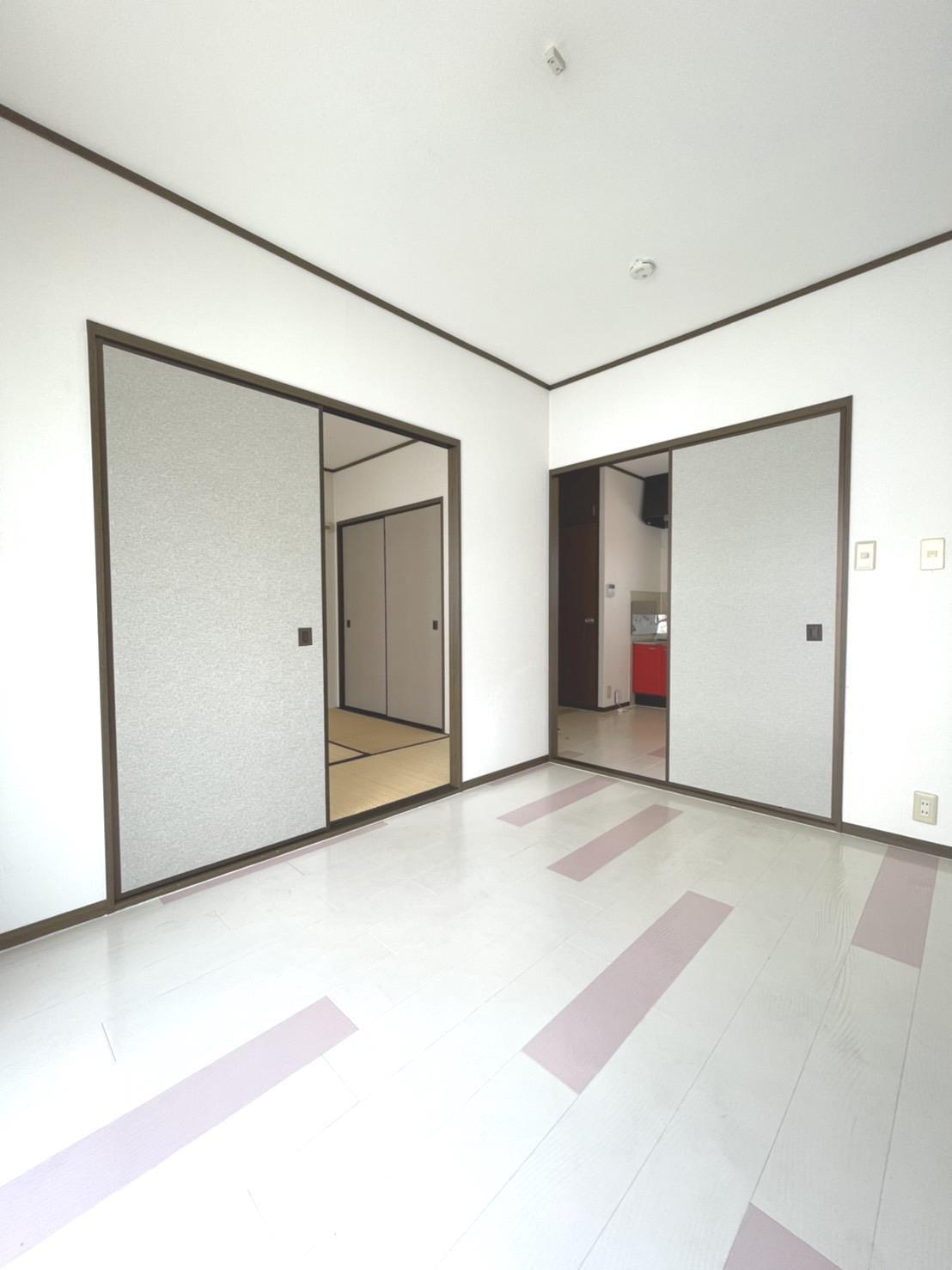 居室・リビング　6帖洋室