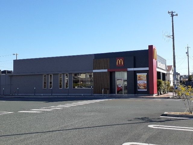 飲食店　マクドナルド磐田バロー店（飲食店）まで600m