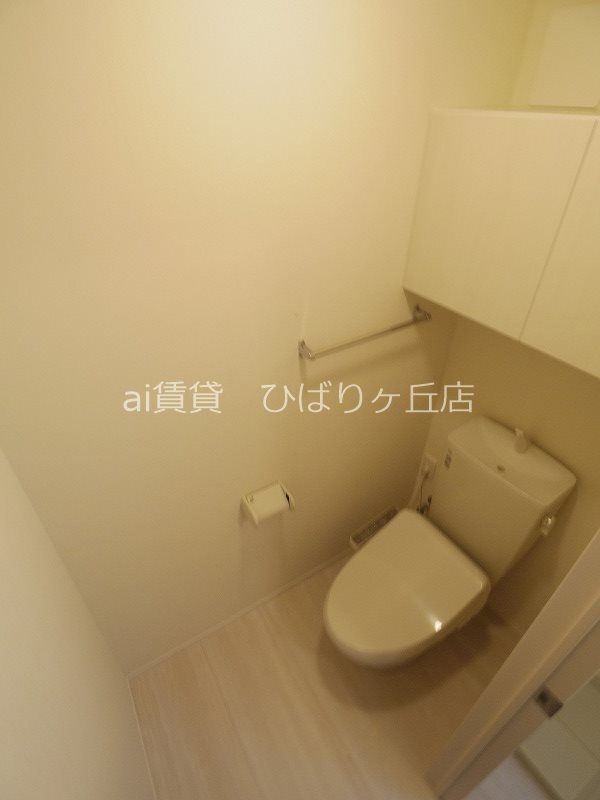 トイレ　※同仕様写真